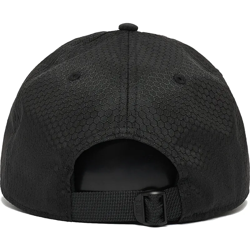 casquette-courbee-noire-ajustable-truefit-resting-man-djinns