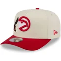 beige-rote-snapback-kappe-9fifty-a-frame-precurved-hardwood-classics-der-atlanta-hawks-nba-von-new-era