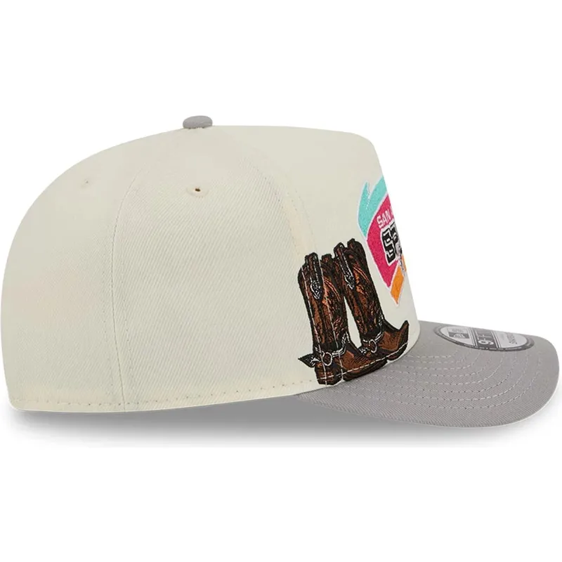 casquette-courbee-beige-et-grise-snapback-9fifty-a-frame-precurved-hardwood-classics-san-antonio-spurs-nba-new-era