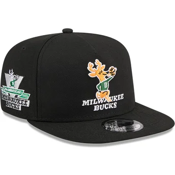 Cap plakana black snapback 9FIFTY A Frame Hardwood Classics no Milwaukee Bucks NBA no New Era