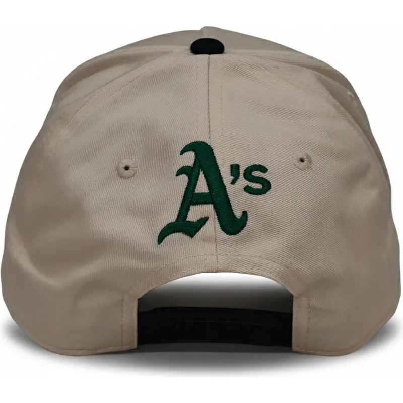 gorra-curva-beige-y-negra-snapback-rise-structured-de-oakland-athletics-mlb-de-nike