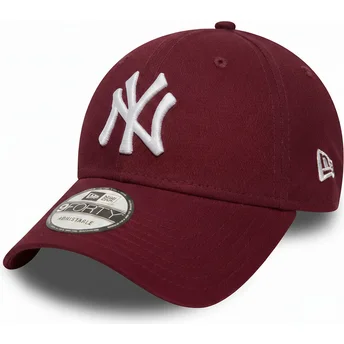 Cap izliekta red adjustable strap cardenal 9FORTY Essential no New York Yankees MLB no New Era