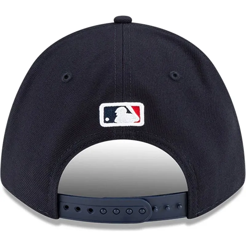 cepur-izliekta-tumsi-zils-snapback-9forty-m-crown-player-replica-no-boston-red-sox-mlb-no-new-era