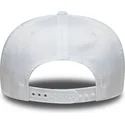 gorra-curva-blanca-snapback-9seventy-stretch-snap-technical-golf-de-new-era