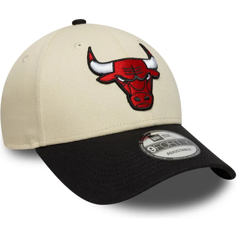 bezowo-czarna-zakrzywiona-regulowana-czapka-9forty-colour-block-chicago-bulls-nba-new-era