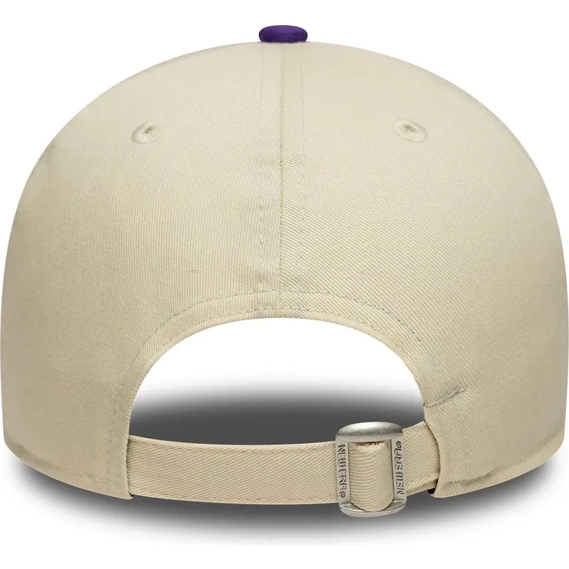 gorra-curva-beige-y-violeta-ajustable-9forty-colour-block-de-los-angeles-lakers-nba-de-new-era