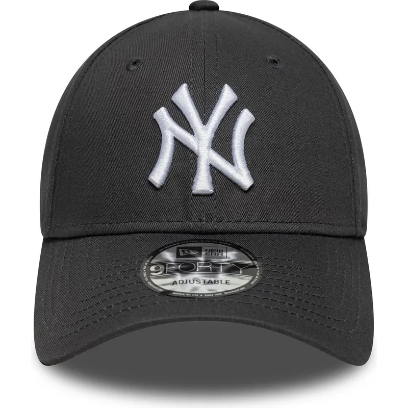 casquette-courbee-grise-ajustable-9forty-league-essential-new-york-yankees-mlb-new-era