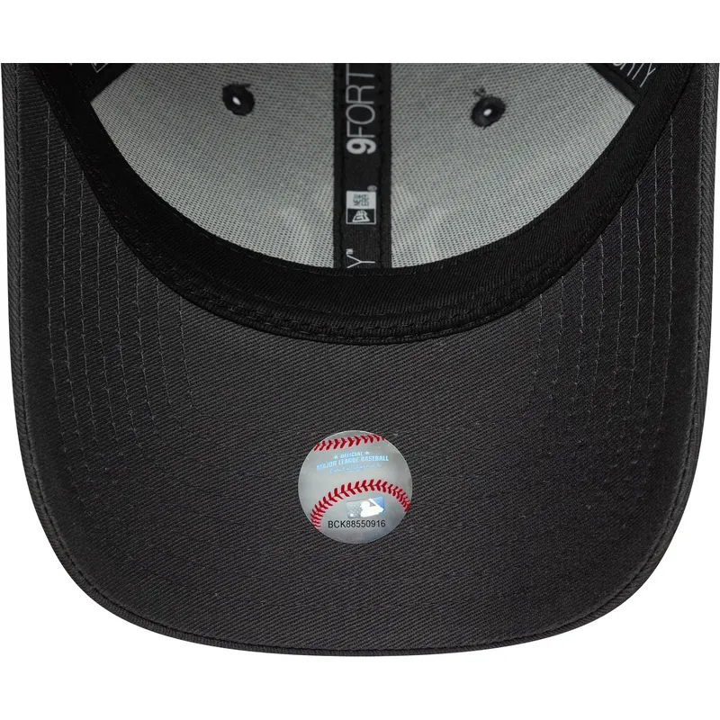 cap-izliekta-gray-adjustable-strap-9forty-league-essential-no-new-york-yankees-mlb-no-new-era