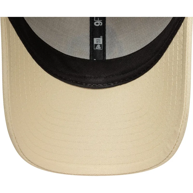 cepur-izliekta-bess-regulejama-lente-9forty-essential-vespa-piaggio-no-new-era