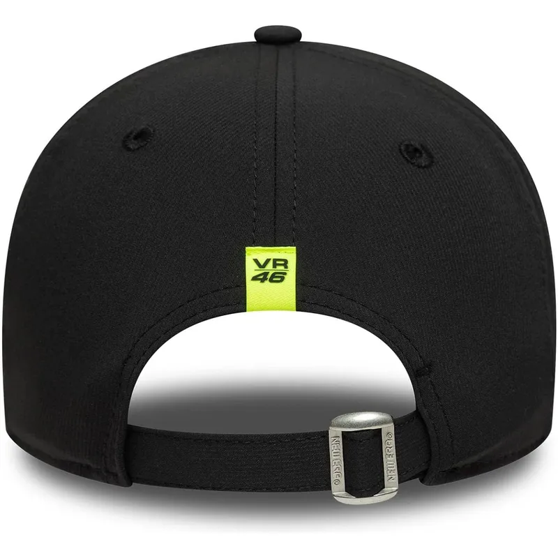 cepur-izliekta-melns-regulejams-9forty-recycled-stripe-no-valentino-rossi-vr46-motogp-no-new-era