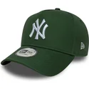 casquette-courbee-verte-snapback-9forty-e-frame-league-essential-new-york-yankees-mlb-new-era