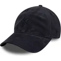 marinbla-bojd-keps-justerbar-med-marinblatt-logo-9twenty-suede-fran-new-york-yankees-mlb-av-new-era