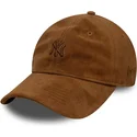 cap-izliekta-brown-adjustable-strap-9twenty-suede-no-new-york-yankees-mlb-no-new-era