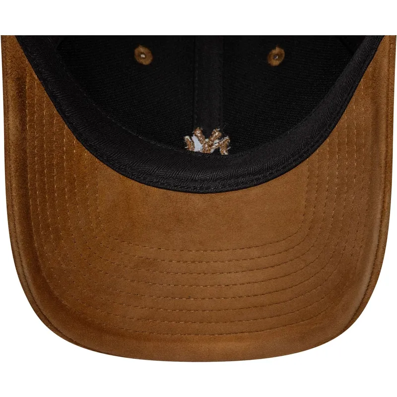 cap-izliekta-brown-adjustable-strap-9twenty-suede-no-new-york-yankees-mlb-no-new-era cap-izliekta-brown-adjustable-strap-9twenty-suede-no-new-york-yankees-mlb-no-new-era
