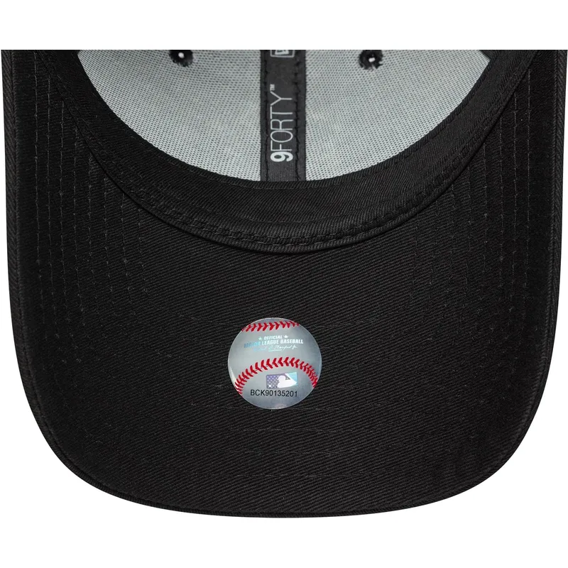 cap-izliekta-black-adjustable-strap-9forty-animal-infill-no-new-york-yankees-mlb-no-new-era cap-izliekta-black-adjustable-strap-9forty-animal-infill-no-new-york-yankees-mlb-no-new-era