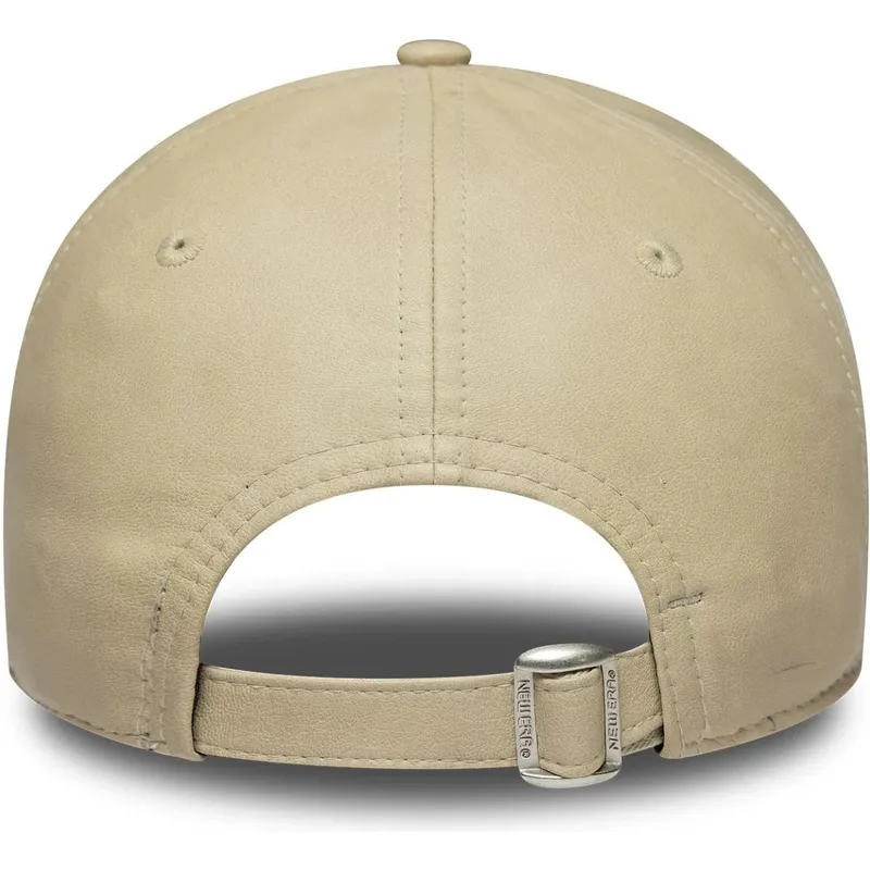 new-era-curved-brim-women-9forty-pu-new-york-yankees-mlb-beige-adjustable-cap-with-beige-logo