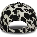 svart-och-vit-justerbar-kurvad-keps-for-dam-9forty-cow-midi-fran-new-york-yankees-mlb-av-new-era