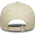 beige-justerbar-kurvad-keps-med-beige-logotyp-for-dam-9twenty-league-essential-midi-fran-los-angeles-dodgers-mlb-av-new-era