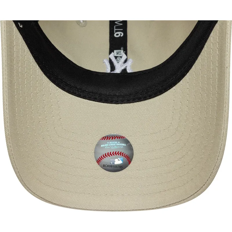 cap-izliekta-beige-adjustable-strap-9twenty-washed-mini-no-new-york-yankees-mlb-no-new-era