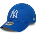 niebieska-zakrzywiona-czapka-regulowana-dla-malego-dziecka-9forty-league-essential-new-york-yankees-mlb-new-era