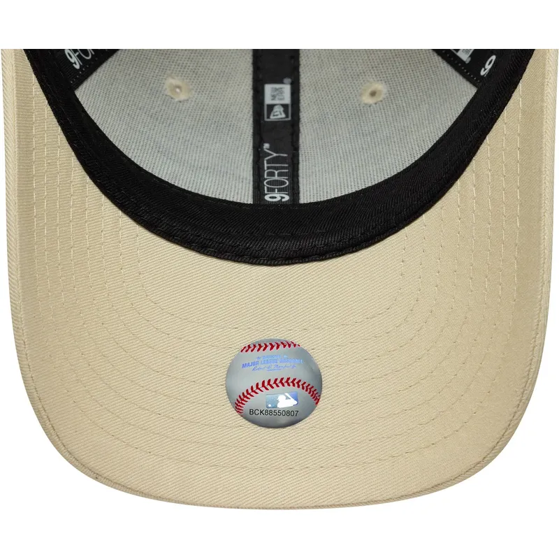 cepur-izliekta-bess-regulejams-berniem-9forty-fruit-icon-no-new-york-yankees-mlb-no-new-era