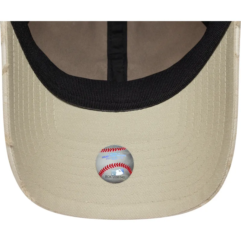 cap-izliekta-beige-adjustable-strap-9twenty-img-floral-no-new-york-yankees-mlb-no-new-era cap-izliekta-beige-adjustable-strap-9twenty-img-floral-no-new-york-yankees-mlb-no-new-era