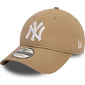 cap-izliekta-brown-adjustable-strap-claro-9twenty-league-essential-no-new-york-yankees-mlb-no-new-era
