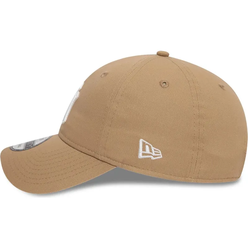cap-izliekta-brown-adjustable-strap-claro-9twenty-league-essential-no-new-york-yankees-mlb-no-new-era cap-izliekta-brown-adjustable-strap-claro-9twenty-league-essential-no-new-york-yankees-mlb-no-new-era