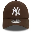 cap-izliekta-brown-adjustable-strap-9twenty-league-essential-no-new-york-yankees-mlb-no-new-era