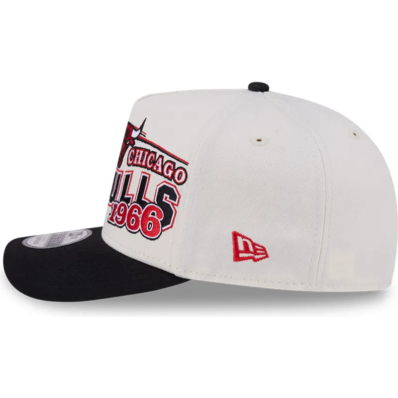 beige-och-svart-bojd-keps-snapback-9fifty-a-frame-classic-fran-chicago-bulls-nba-av-new-era