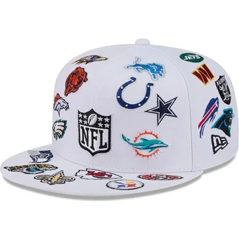 Gorra plana blanca ajustada 59FIFTY All Over de NFL de New Era