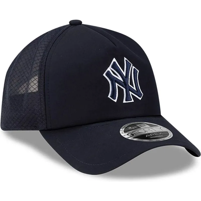 casquette-trucker-bleue-marine-avec-logo-bleu-marine-9forty-apex-batting-practice-new-york-yankees-mlb-new-era