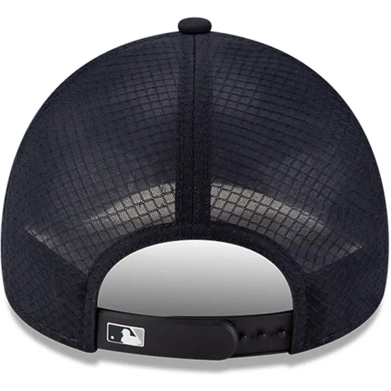 cap-izliekta-navy-blue-snapback-9forty-apex-batting-practice-no-new-york-yankees-mlb-no-new-era
