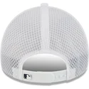 cepur-izliekta-soferis-balts-snapback-9forty-apex-batting-practice-no-new-york-yankees-mlb-no-new-era