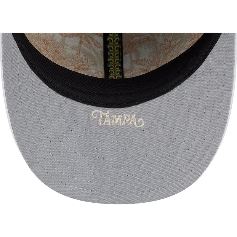 casquette-courbee-bleue-marine-et-blanche-ajustee-59fifty-spring-training-new-york-yankees-mlb-new-era