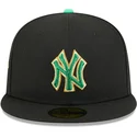 new-era-flat-brim-59fifty-saint-patrick-s-day-new-york-yankees-mlb-black-fitted-cap