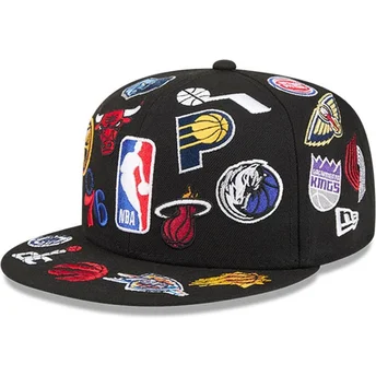 Cap plakana black ajustada 59FIFTY All Over no NBA no New Era