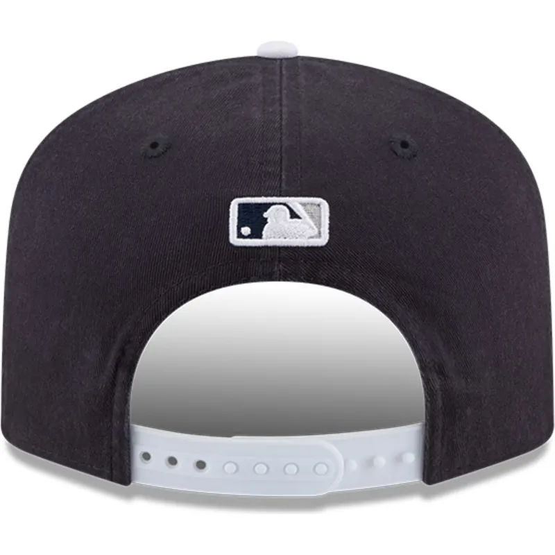granatowa-czapka-z-zakrzywionym-daszkiem-snapback-19twenty-spring-training-new-york-yankees-mlb-new-era