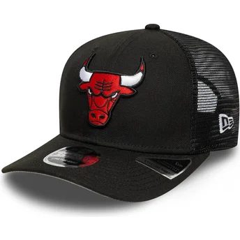Cepur izliekta truckeris melns snapback 9SEVENTY Stretch Snap Eg no Chicago Bulls NBA no New Era