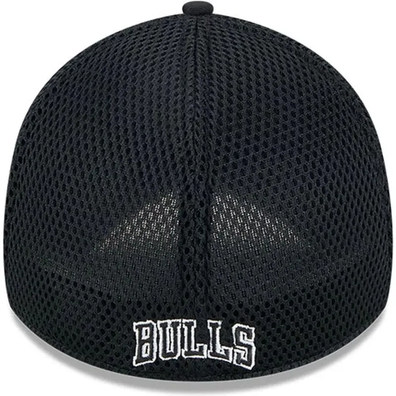cap-izliekta-black-ajustada-39thirty-evergreen-neo-no-chicago-bulls-nba-no-new-era