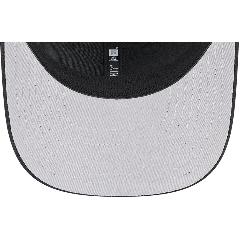 casquette-trucker-noire-9seventy-stretch-snap-evergreen-san-jose-sharks-nhl-new-era