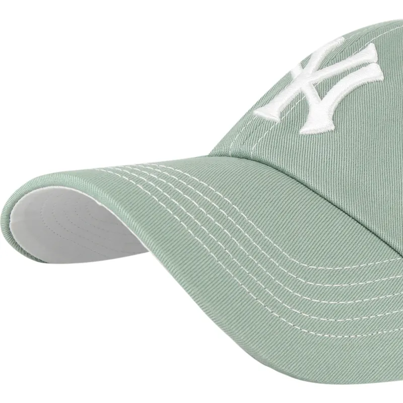 zielona-regulowana-czapka-z-zakrzywionym-daszkiem-clean-up-contrast-stitch-new-york-yankees-mlb-od-47-brand
