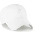 casquette-courbee-blanche-ajustable-avec-logo-blanc-clean-up-contemporary-two-tone-new-york-yankees-mlb-47-brand