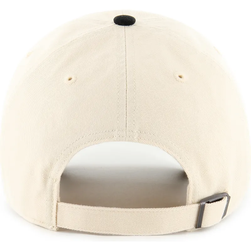 casquette-courbee-beige-et-noire-ajustable-clean-up-base-runner-two-tone-new-york-yankees-mlb-47-brand