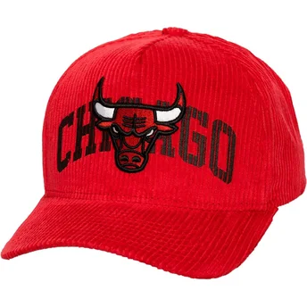 Czerwona czapka z daszkiem snapback Arch Stamp Pro Chicago Bulls NBA Mitchell & Ness