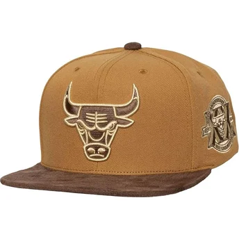Justerbar brun platt keps Coffee Strapback från Chicago Bulls NBA av Mitchell & Ness
