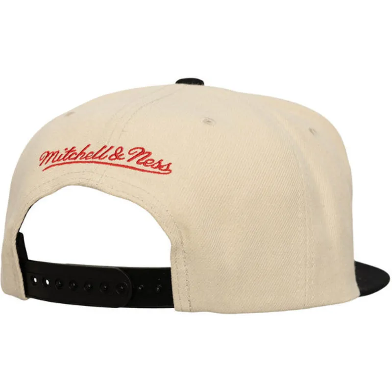 cap-plakana-black-snapback-across-the-board-no-chicago-bulls-nba-no-mitchell-ness