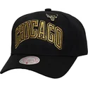 cepur-izliekta-melns-snapback-pinned-gold-pro-no-chicago-bulls-nba-no-mitchell-ness