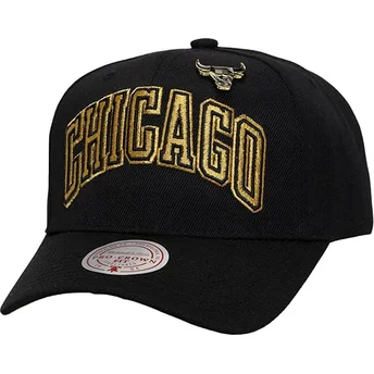 Gorra curva negra snapback Pinned Gold Pro de Chicago Bulls NBA de Mitchell & Ness