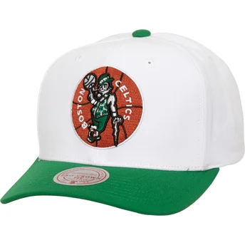 Mitchell & Ness Curved Brim Team 2 Tone 2.0 Pro Boston Celtics NBA Green Snapback Cap